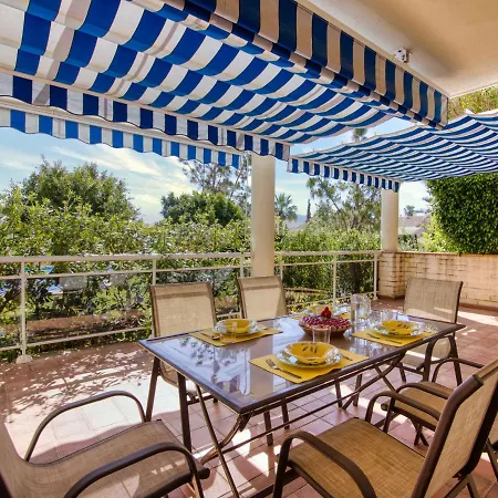 Διαμέρισμα Aticos By Interhome *