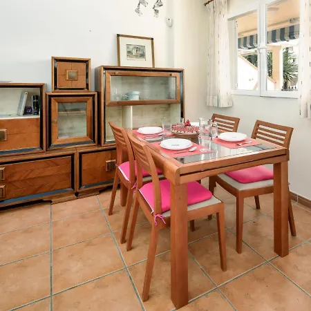 Aticos By Interhome * Denia