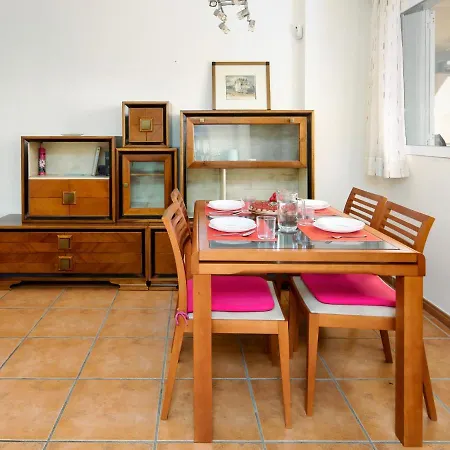 Aticos By Interhome דניה